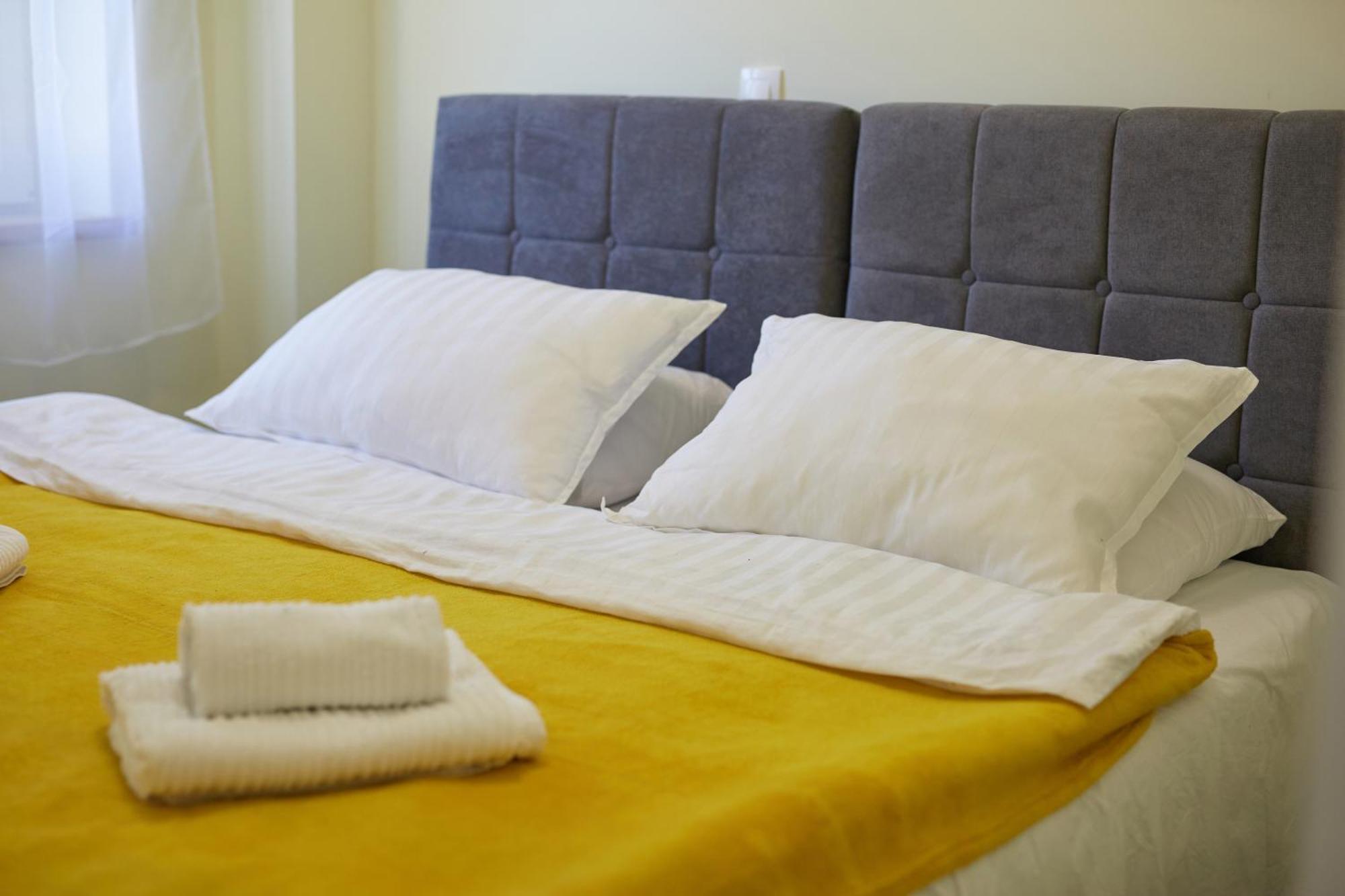 Apartments Nika Turanj Kamer foto